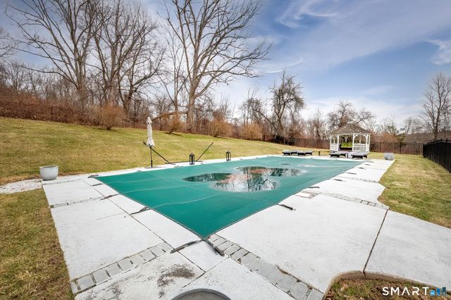 43 Regan Road, Ridgefield, CT 06877