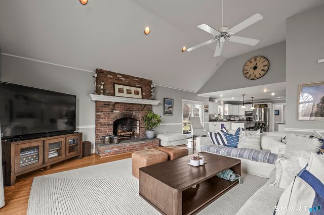 43 Regan Road, Ridgefield, CT 06877