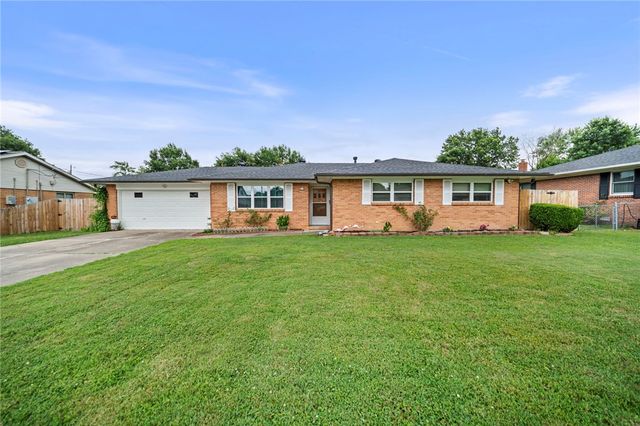 501 Janet Street, Springdale, AR 72762