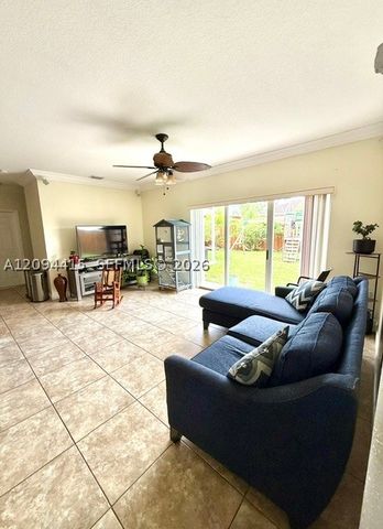 14105 SW 161st Ct, Miami, FL 33196