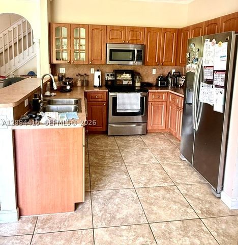 14105 SW 161st Ct, Miami, FL 33196