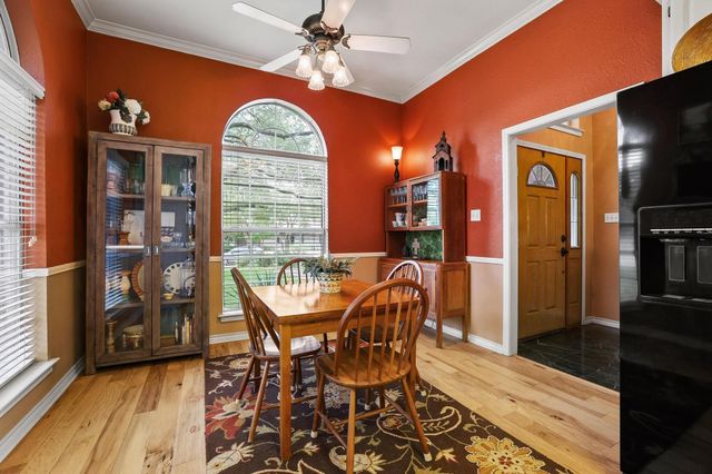10 Fairway Loop Drive, Pottsboro, TX 75076