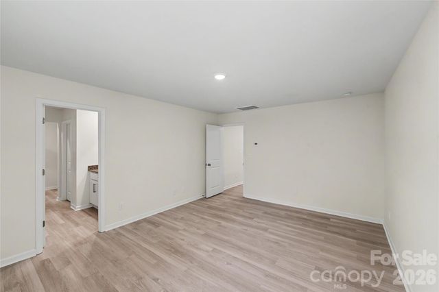 4424 Mountain Creek Road, Iron Station, NC 28080