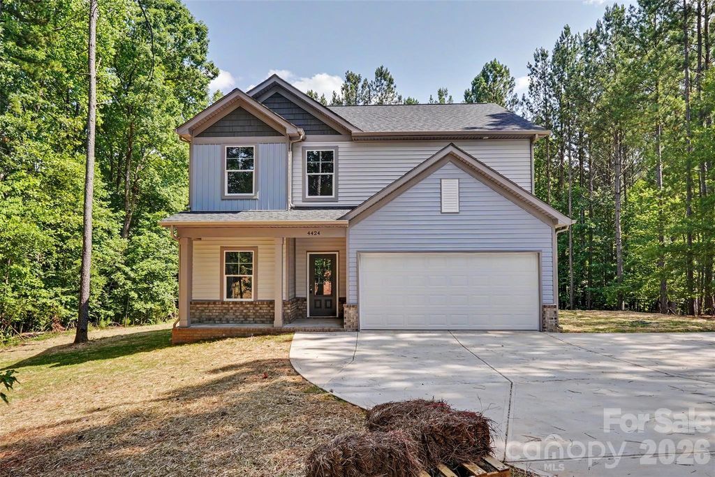 4424 Mountain Creek Road, Iron Station, NC 28080