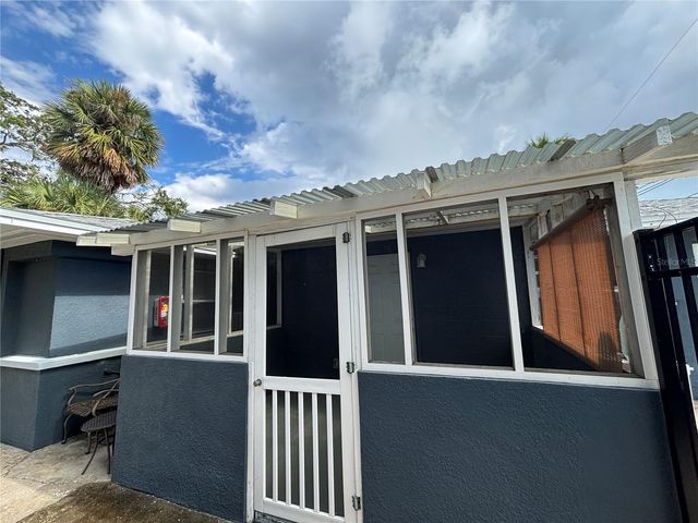 422 15TH AVENUE S, St Petersburg, FL 33701