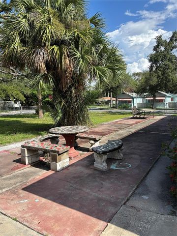 422 15TH AVENUE S, St Petersburg, FL 33701