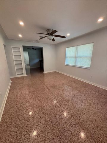 422 15TH AVENUE S, St Petersburg, FL 33701