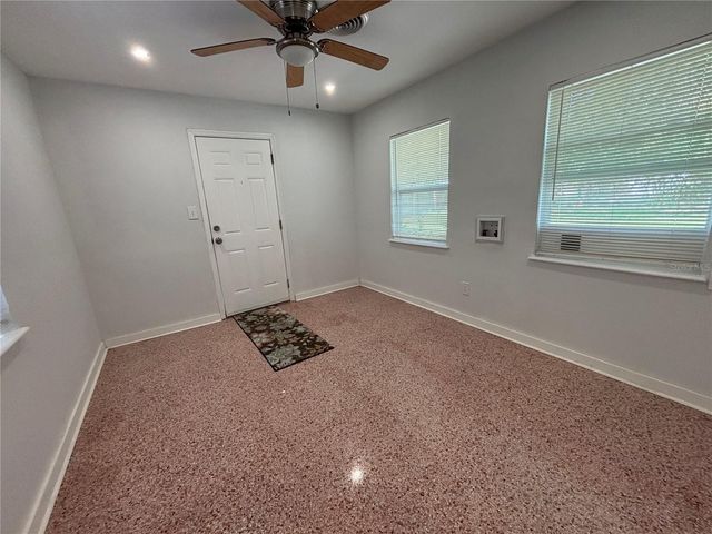 422 15TH AVENUE S, St Petersburg, FL 33701