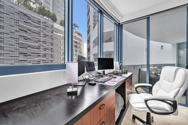 333 Las Olas Way 405, Fort Lauderdale, FL 33301