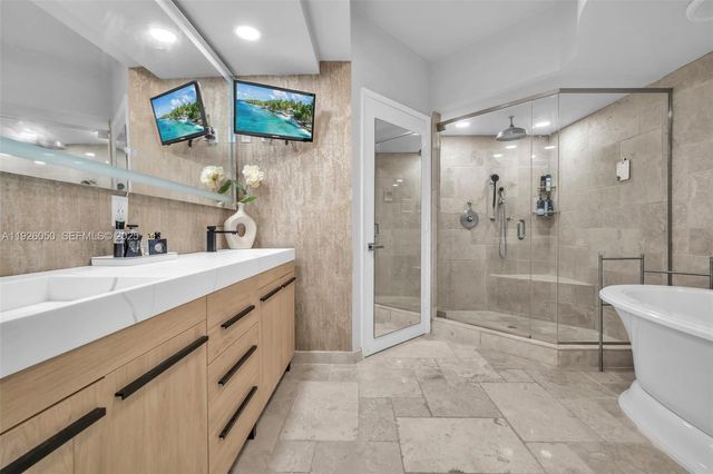 333 Las Olas Way 405, Fort Lauderdale, FL 33301