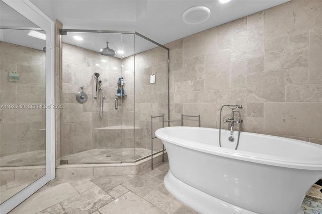 333 Las Olas Way 405, Fort Lauderdale, FL 33301