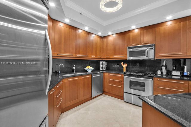 333 Las Olas Way 405, Fort Lauderdale, FL 33301