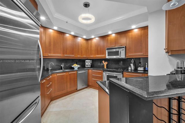 333 Las Olas Way 405, Fort Lauderdale, FL 33301