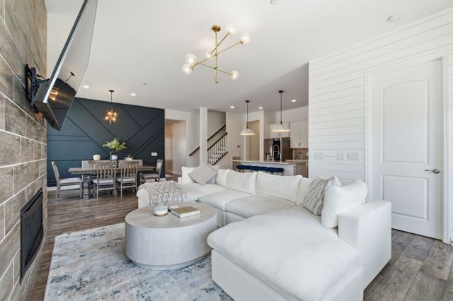 1113 McClellan Ln, Nolensville, TN 37135