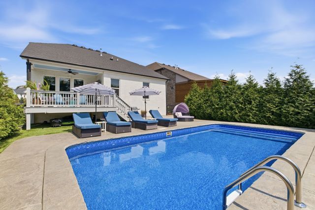 1113 McClellan Ln, Nolensville, TN 37135