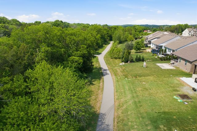 1113 McClellan Ln, Nolensville, TN 37135