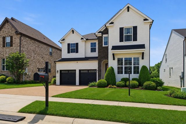 1113 McClellan Ln, Nolensville, TN 37135