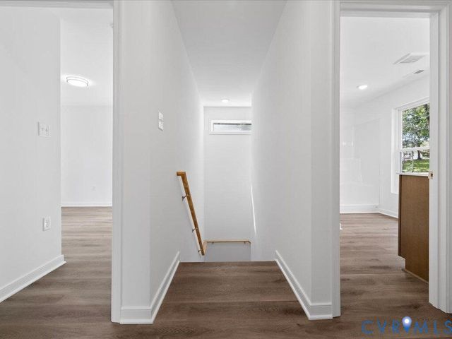 6337 Oak Dr, Quinton, VA 23141