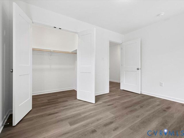 6337 Oak Dr, Quinton, VA 23141