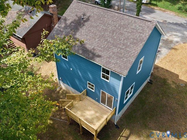 6337 Oak Dr, Quinton, VA 23141