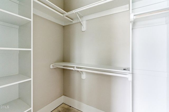 720 Noble Town Way 101, Raleigh, NC 27603