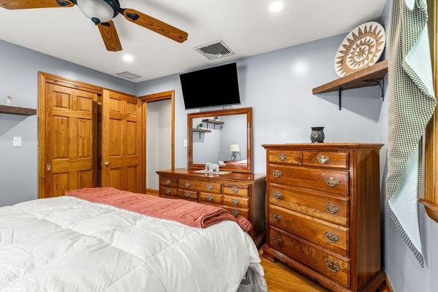 37 Home Street, Peabody, MA 01960