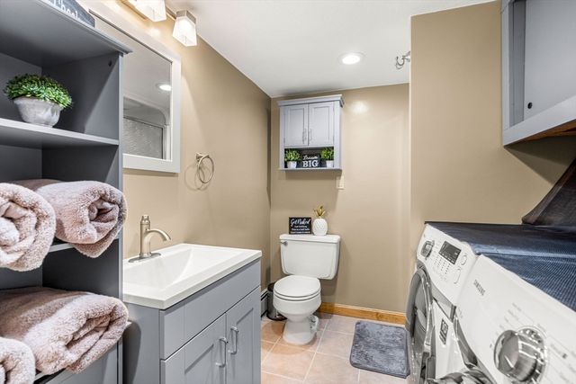 37 Home Street, Peabody, MA 01960