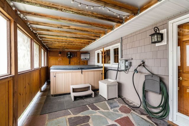 37 Home Street, Peabody, MA 01960