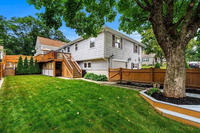 37 Home Street, Peabody, MA 01960
