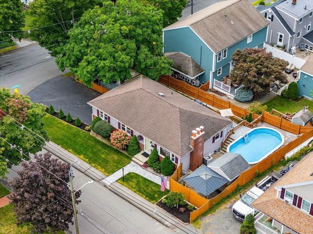 37 Home Street, Peabody, MA 01960