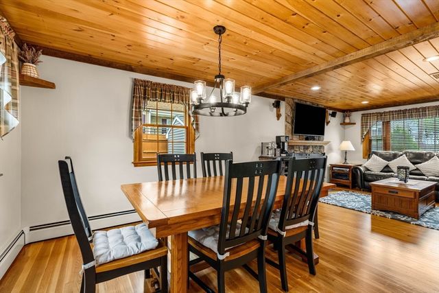 37 Home Street, Peabody, MA 01960