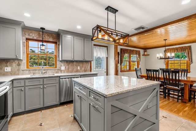 37 Home Street, Peabody, MA 01960