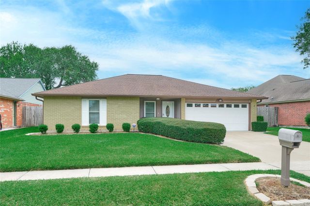 9807 Shell Rock Road, La Porte, TX 77571