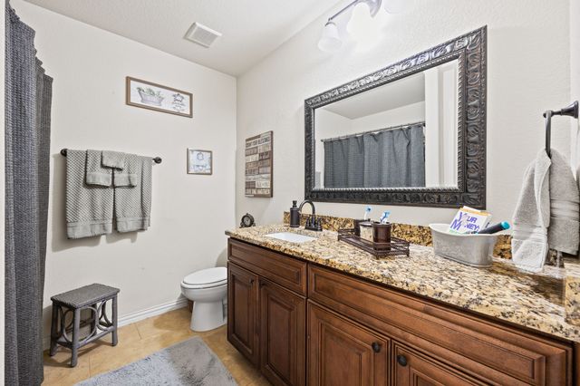260 Marina Drive, Azle, TX 76020