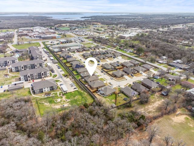 260 Marina Drive, Azle, TX 76020