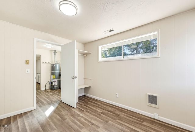 130 Sharon Drive, Phoenix, OR 97535