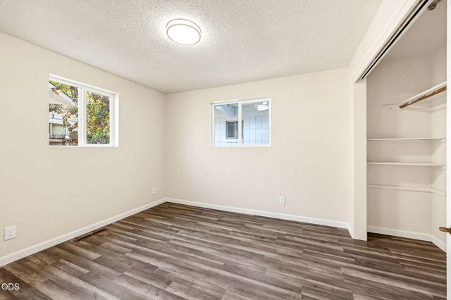 130 Sharon Drive, Phoenix, OR 97535