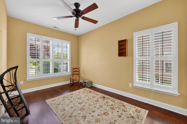 127 WEATHERBY LN, Glassboro, NJ 08028