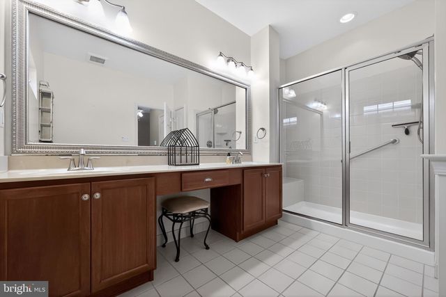 127 WEATHERBY LN, Glassboro, NJ 08028