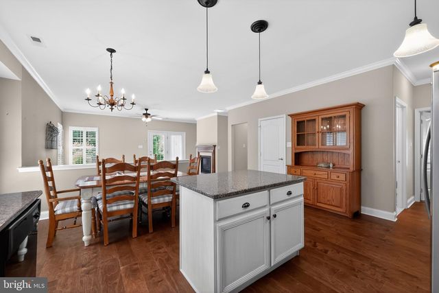 127 WEATHERBY LN, Glassboro, NJ 08028