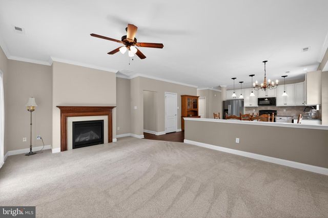 127 WEATHERBY LN, Glassboro, NJ 08028