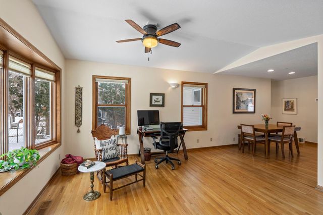 8425 Kell Avenue S, Bloomington, MN 55437