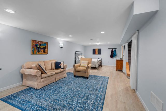 8425 Kell Avenue S, Bloomington, MN 55437