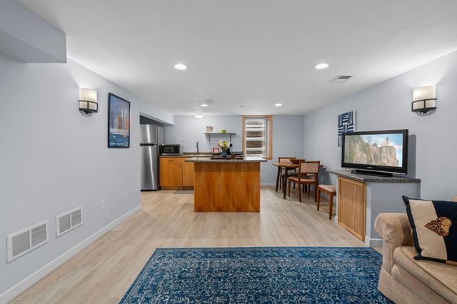 8425 Kell Avenue S, Bloomington, MN 55437