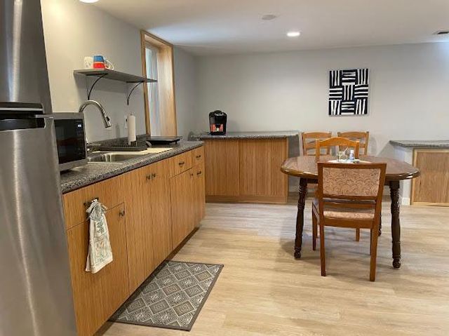 8425 Kell Avenue S, Bloomington, MN 55437