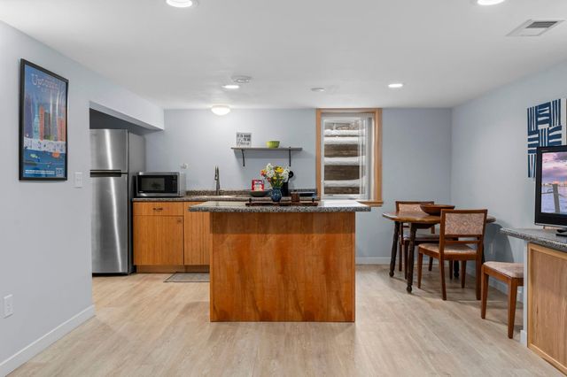 8425 Kell Avenue S, Bloomington, MN 55437