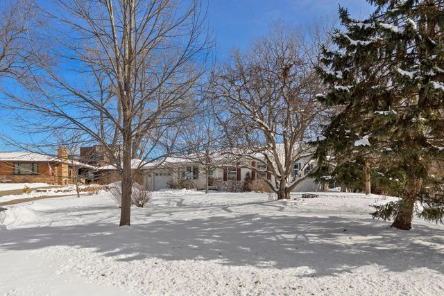 8425 Kell Avenue S, Bloomington, MN 55437