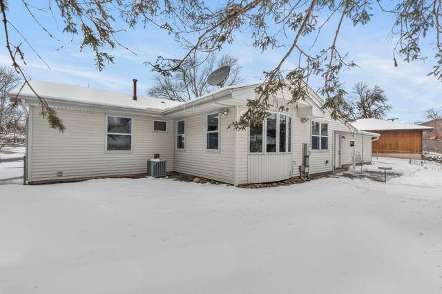 8425 Kell Avenue S, Bloomington, MN 55437