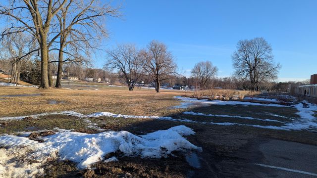 8425 Kell Avenue S, Bloomington, MN 55437