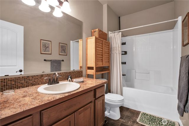 4129 Capri Court NE, Olympia, WA 98516